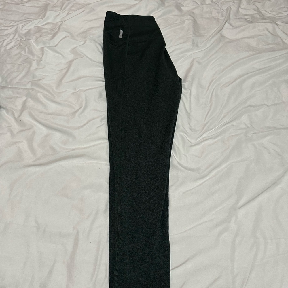 Zella Live In High Waist Leggings
 grey urban green gables. Size medium